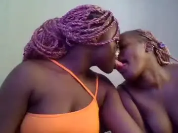 Chaturbate Live Sex Cam of drip_doll_
