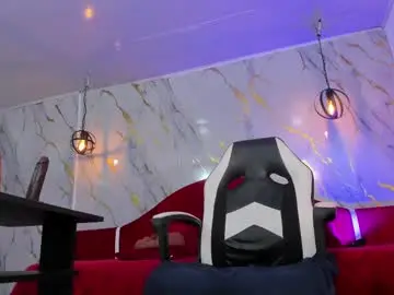 Chaturbate Live Sex Cam of loress_ass_mature