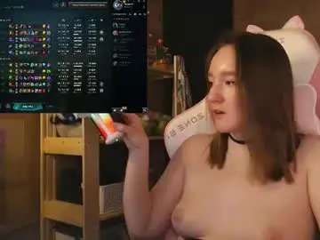 Chaturbate Watch Live Sex Cams of moonlish_siren