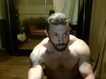 Chaturbate Live Sex Cam of stevebulkzor