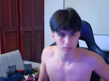 Chaturbate Live Sex Cam of carl_dixon