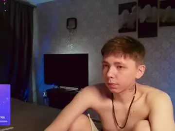 Chaturbate Nude Webcam of emveeboy96