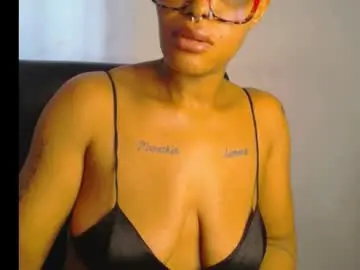 Chaturbate Sex Cam of horny_ebonygirl_