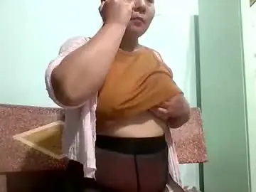 Chaturbate Watch Live Sex Cams of ruby_chann