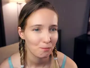Chaturbate Watch Live Sex Cams of tashinapetitto