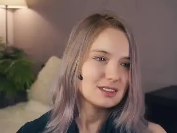 Chaturbate Live Sex Cam of tashinapetitto