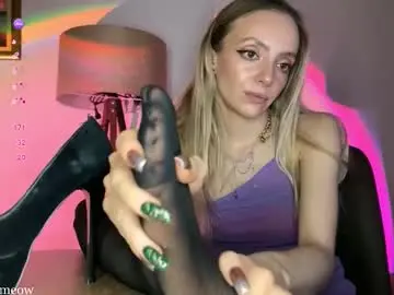 Chaturbate Live Porn of _emily__sweety_