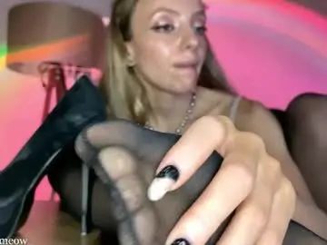 Chaturbate Best live sex cam show of _emily__sweety_