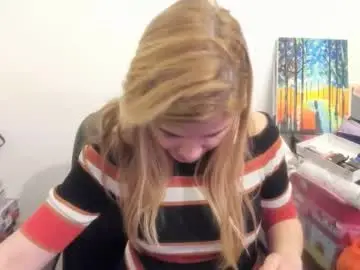 Chaturbate Free Porn Cam of artsyandcraftsy_