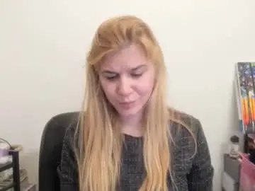 Chaturbate Best Webcam of artsyandcraftsy_