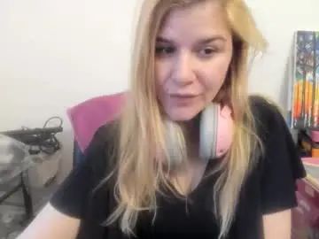 Chaturbate Watch Live Sex Cams of artsyandcraftsy_