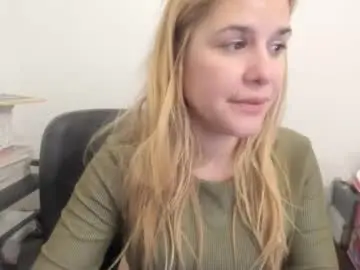 Chaturbate Adult Video Chat of artsyandcraftsy_