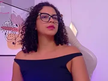 Chaturbate Best live sex cam show of camilalevy