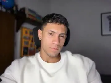 Chaturbate Private Sex Chat of larry_jones