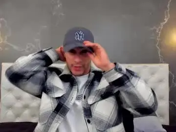 Chaturbate Free Porn Cam of larry_jones