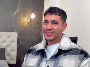 Chaturbate Live Sex of larry_jones