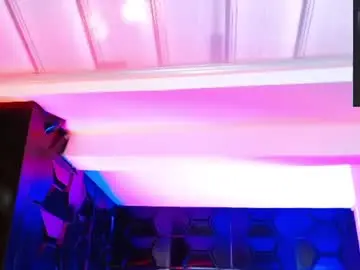 Chaturbate Watch Live Sex Cams of sauvage_lilith