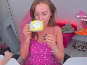 Chaturbate Sex Cam of alex_yummy