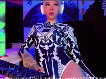 Chaturbate Sex Cam of claudia_cooper