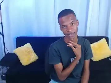 Chaturbate Free Porn Cam of gusy_18