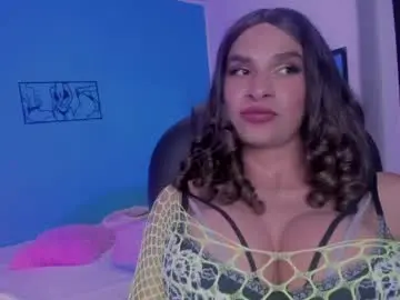 Chaturbate Best live sex cam show of honey__kiss