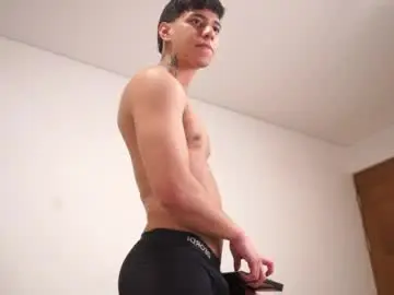 Chaturbate Live Sex Cam of josep_davies