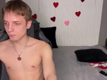 Chaturbate Watch Live Sex Cams of sky_hunter