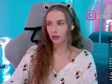 Chaturbate Adult Video Chat of hustleebabyy_vikki