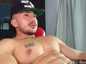 Chaturbate Free Porn Cam of nikolaylisin