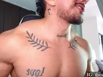 Chaturbate Watch Live Sex Cams of nikolaylisin