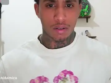 Chaturbate Best live sex cam show of deepthroatfucker_ccs