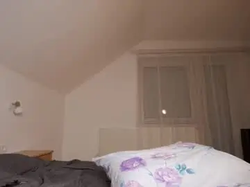 Chaturbate Best live sex cam show of foxeslovefoxes