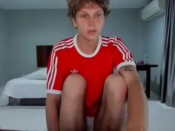 Chaturbate Live Porn of maxim_burn