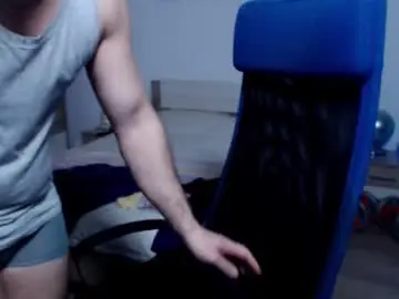 Chaturbate Nude Webcam of robbyshawz