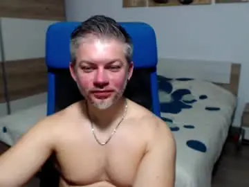 Chaturbate Free Porn Cam of robbyshawz