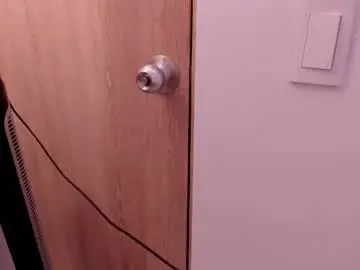 Chaturbate Watch Live Sex Cams of d___darling