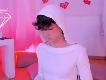 Chaturbate Live Sex of diamond_piarce