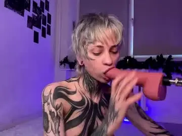 Chaturbate Watch Live Sex Cams of elenacastellani