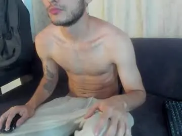 Chaturbate Best live sex cam show of henrik_senn