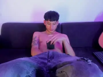 Chaturbate Watch Live Sex Cams of henrik_senn