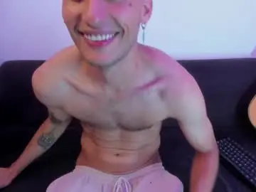 Chaturbate Free Porn Cam of henrik_senn