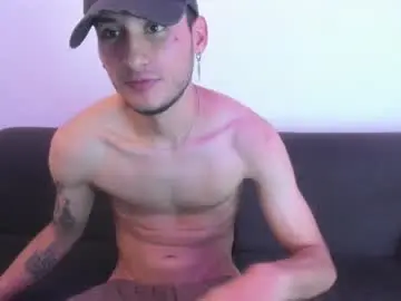 Chaturbate Private Sex Chat of henrik_senn