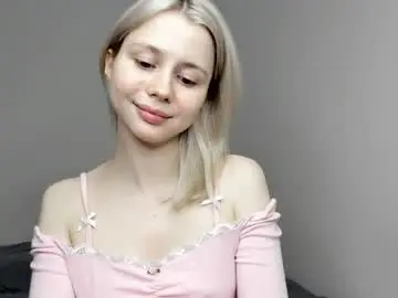 Chaturbate Free Live Porn of hi_popsy