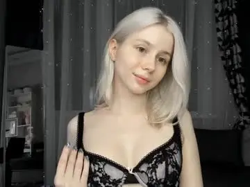 Chaturbate Free Live Porn of hi_popsy