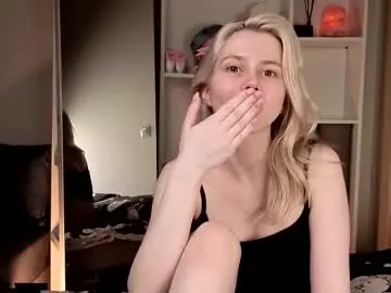 Chaturbate Sex Cam of hi_popsy