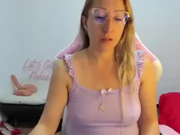 Chaturbate Best live sex cam show of hottychrystal