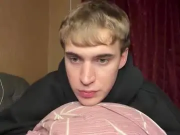 Chaturbate Live Porn of kevin_martin8