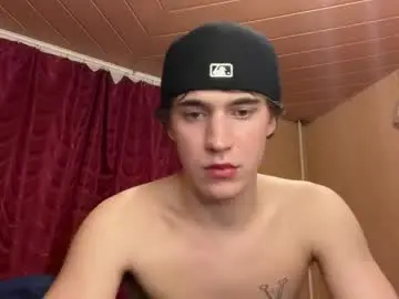 Chaturbate Live Sex Cam of kevin_martin8