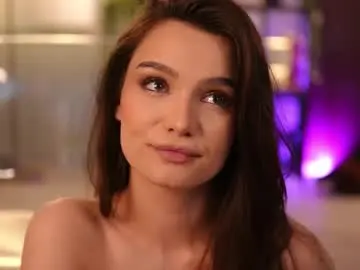 Chaturbate Live Sex Cam of lena_laurent