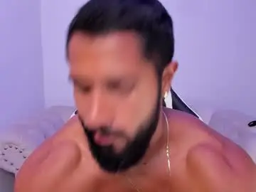 Chaturbate Adult Webcams of santiago_huntt